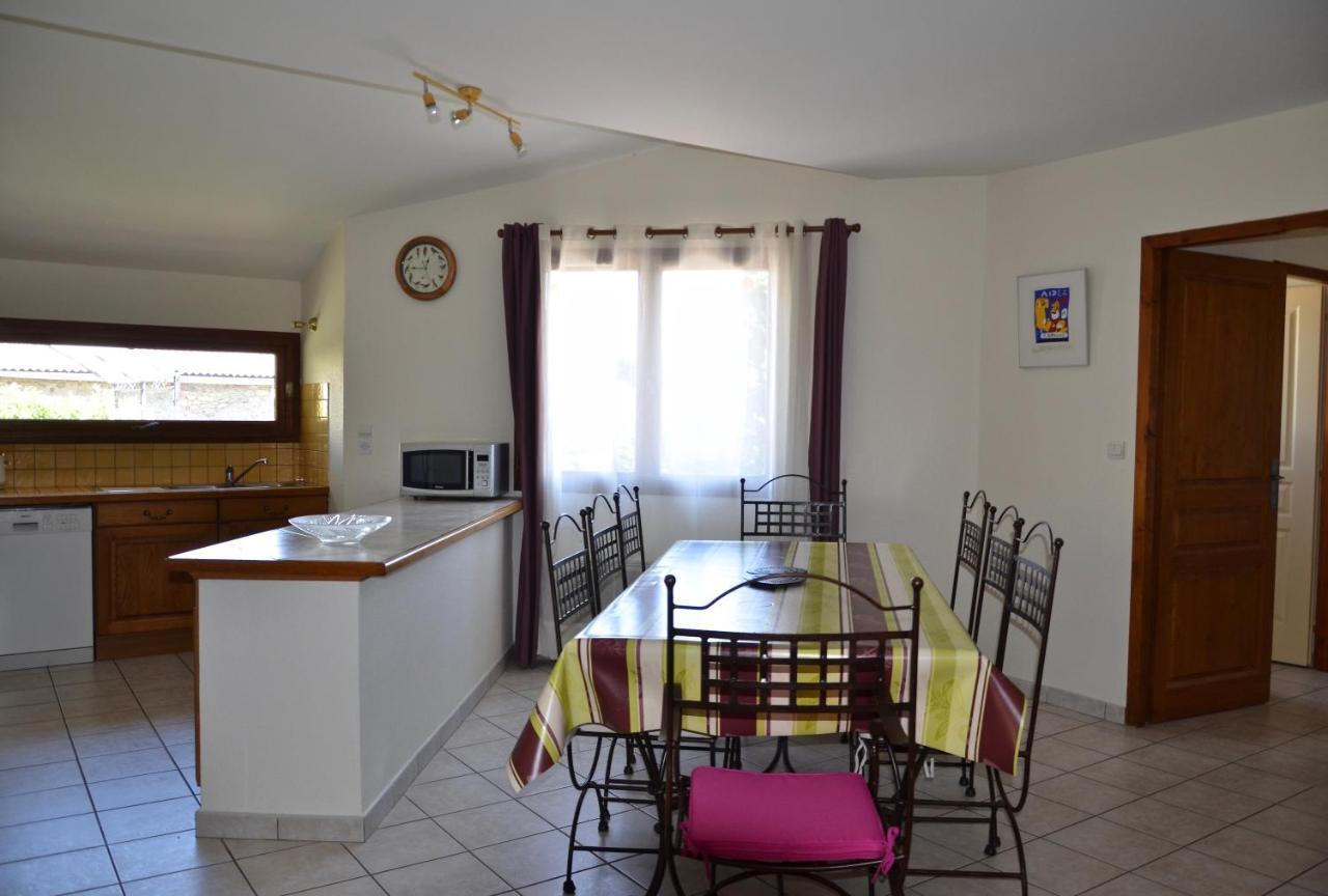 Gites Le Chene & Le Tilleul Saint-Romain-de-Lerps 部屋 写真
