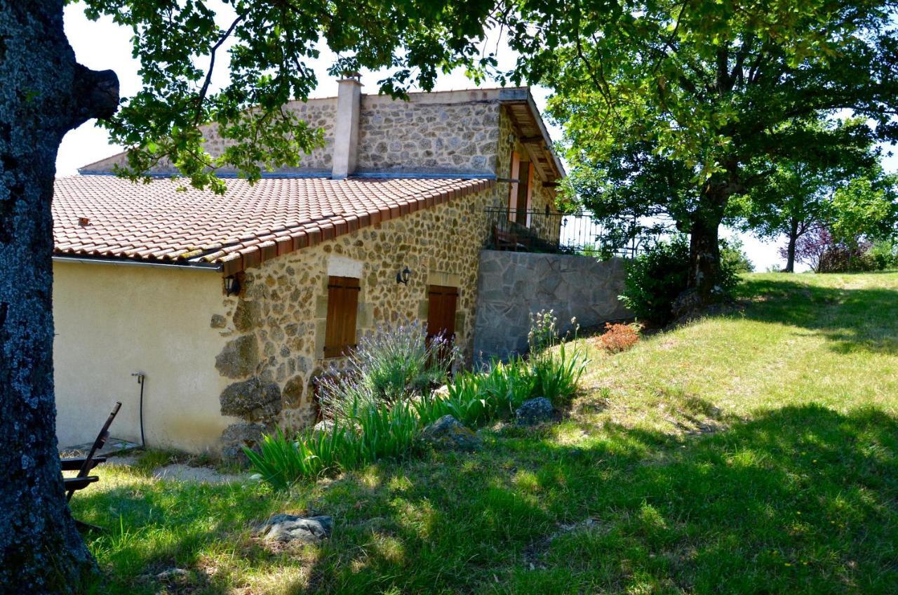 Gites Le Chene & Le Tilleul Saint-Romain-de-Lerps 部屋 写真